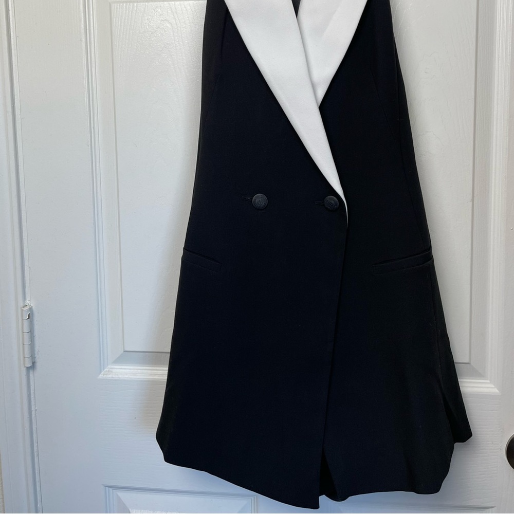 Business Romper - Picture 5 of 6